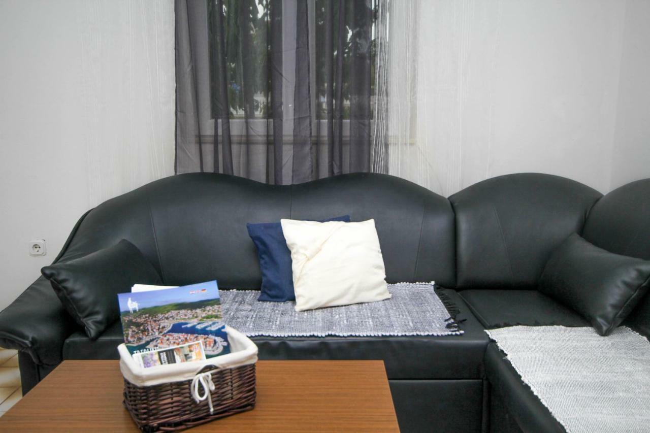 Tribunj Apartmani المظهر الخارجي الصورة